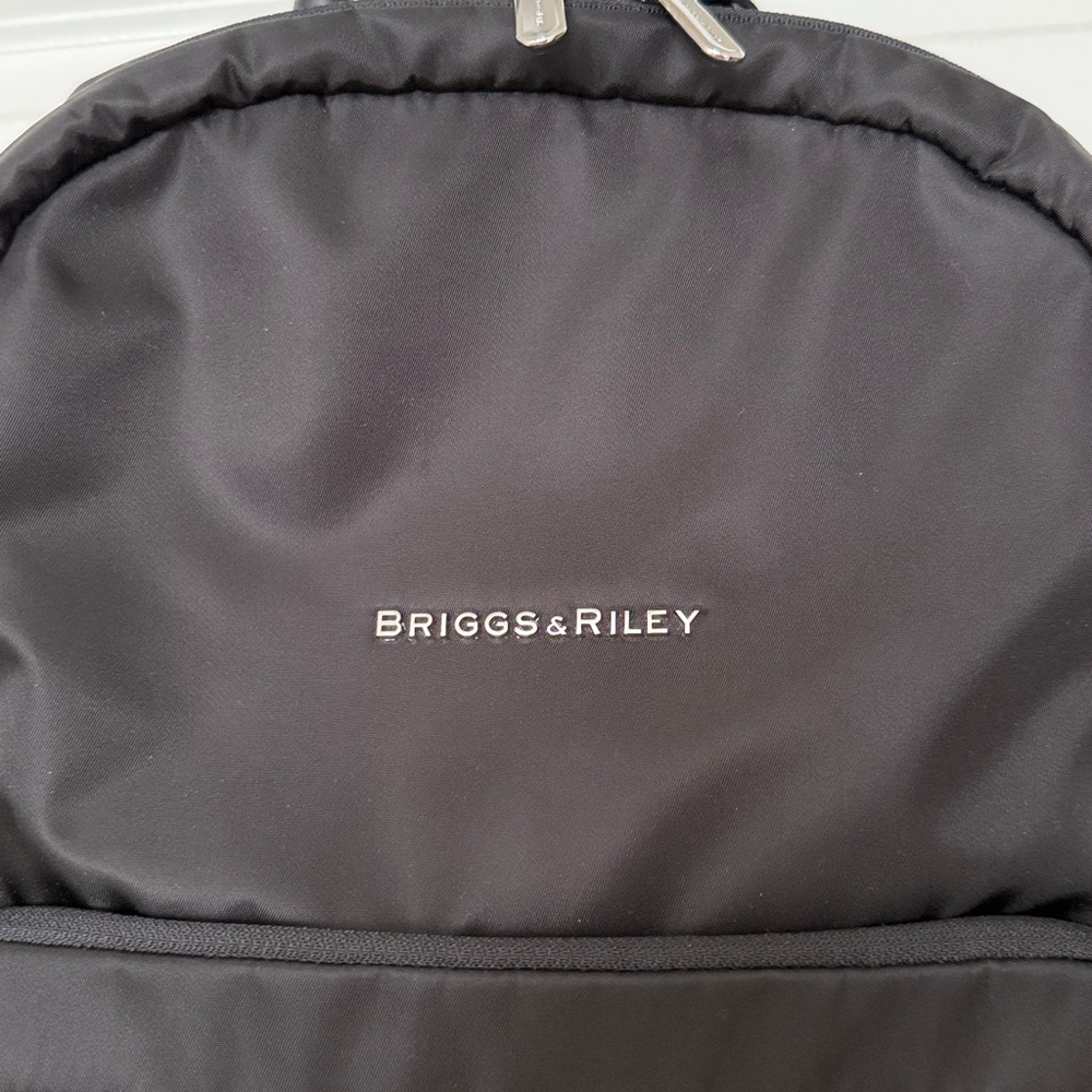 Briggs & Riley Rhapsody Essential Backpack - Picture 2 of 11